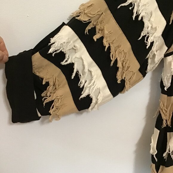 Yak Magik Fringed Button Front Lightweight Cardigan Size M - Picture 10 of 14